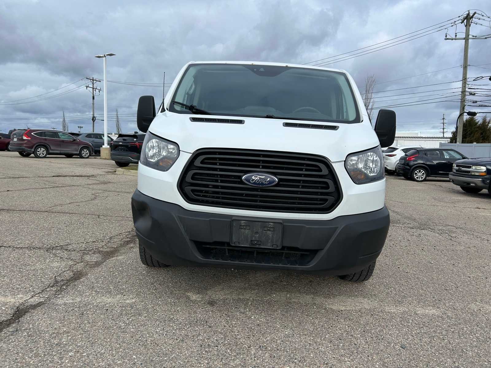 Thumbnail: 2019 Ford Transit Series - 4