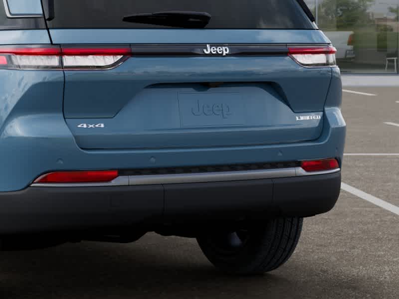 Thumbnail: 2026 Jeep Grand Cherokee - 13