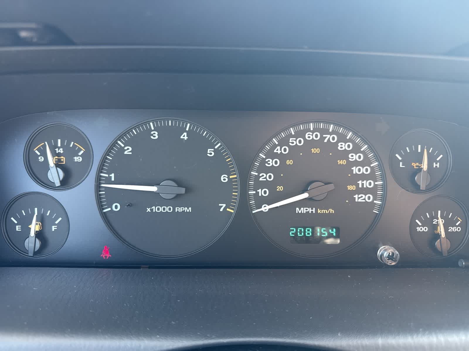 Thumbnail: 2003 Jeep Grand Cherokee - 27