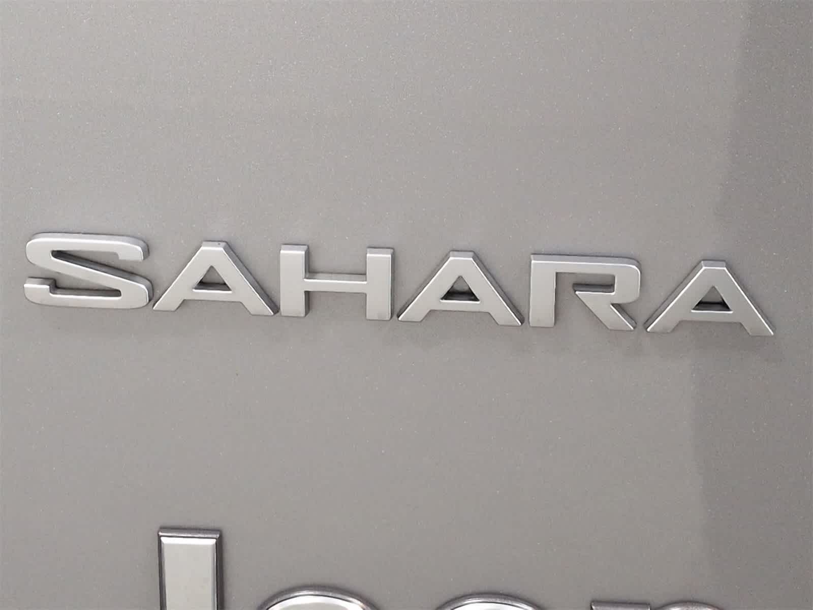 Thumbnail: 2019 Jeep Wrangler - 13