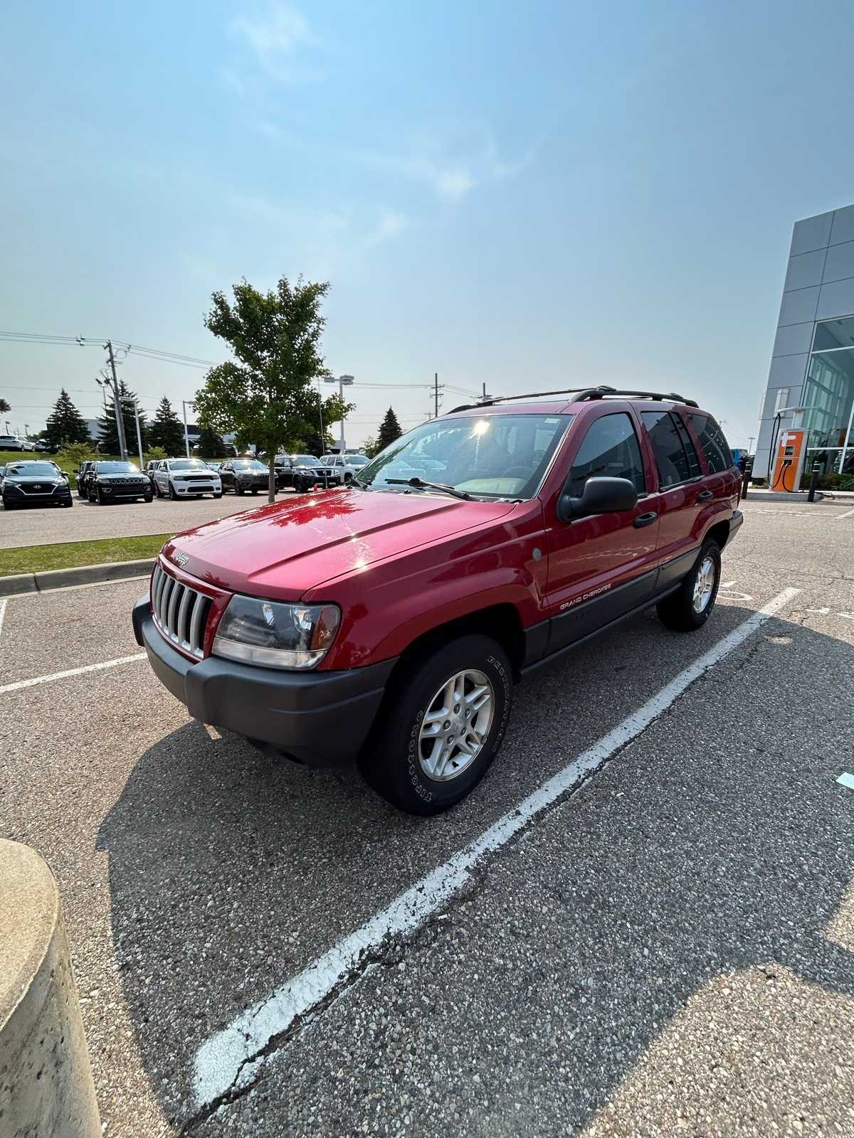 Thumbnail: 2004 Jeep Grand Cherokee - 2