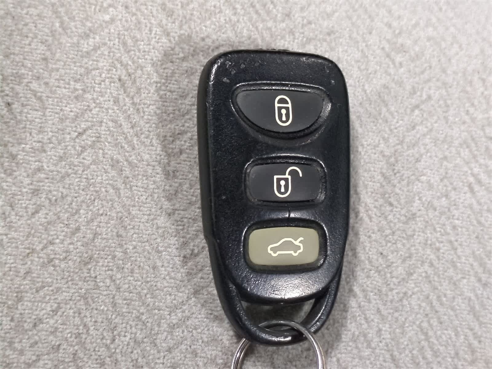 Thumbnail: 2008 Kia Optima - 31