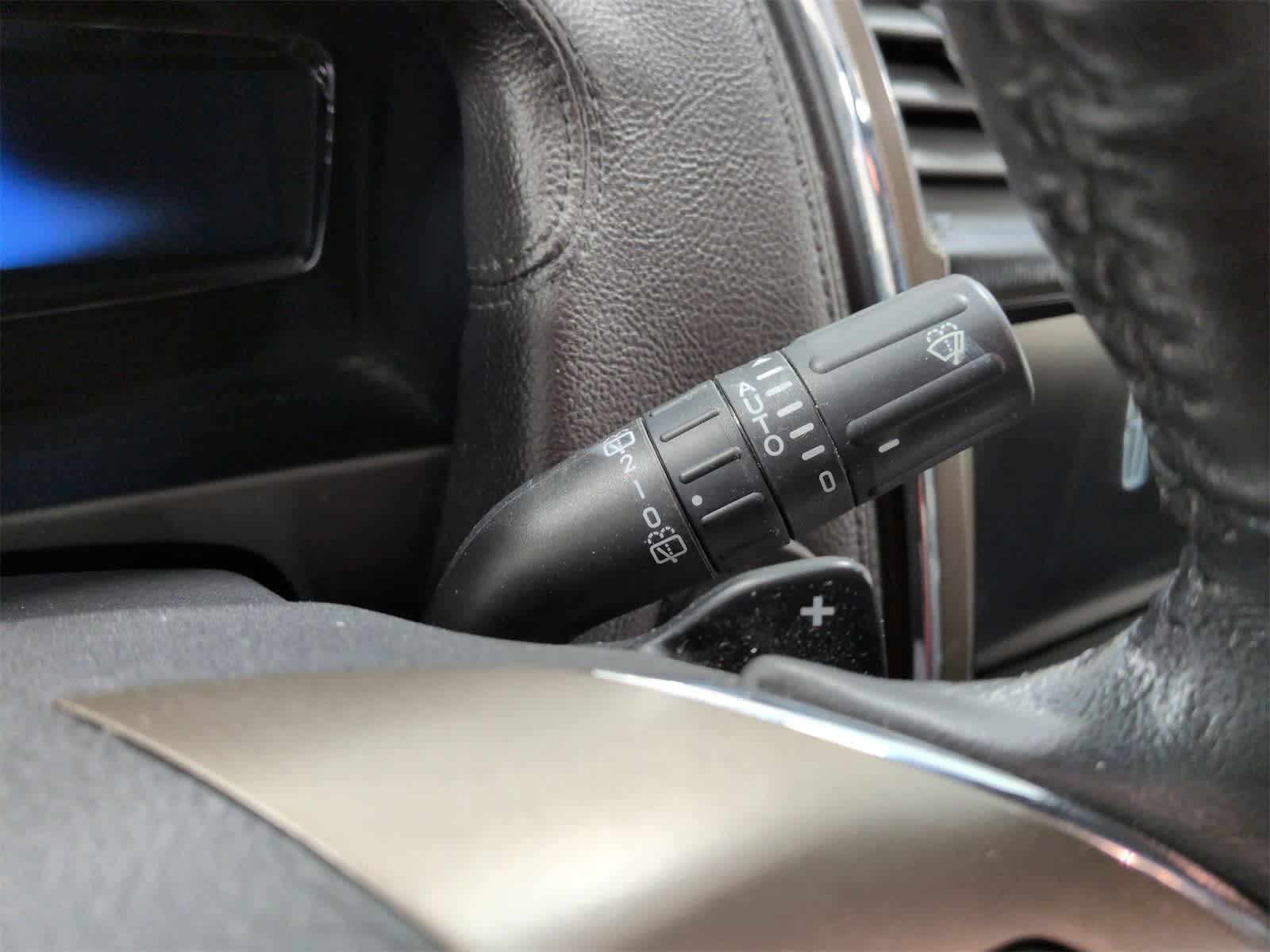 Thumbnail: 2014 Lincoln MKX - 25