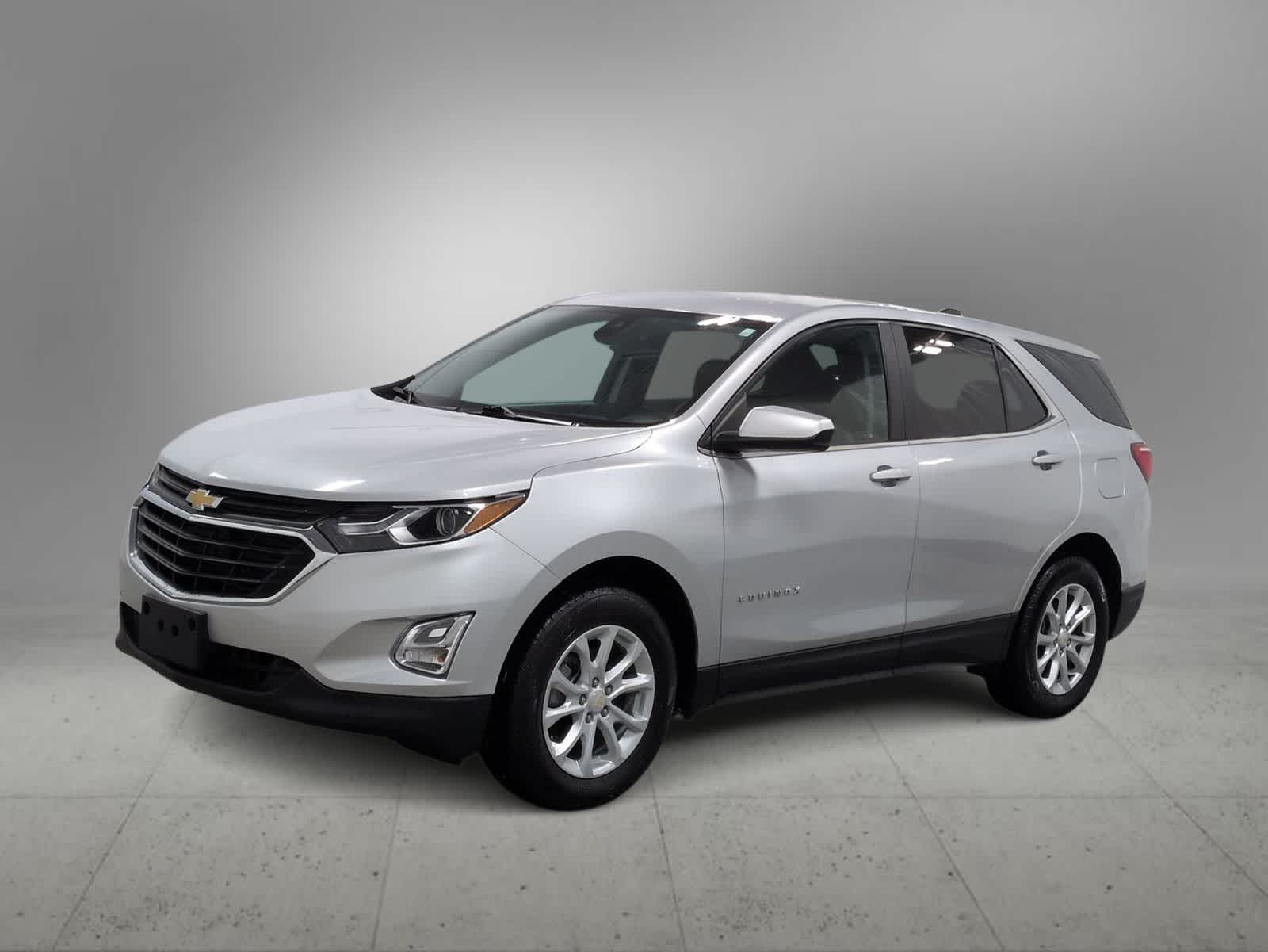 Thumbnail: 2021 Chevrolet Equinox - 4