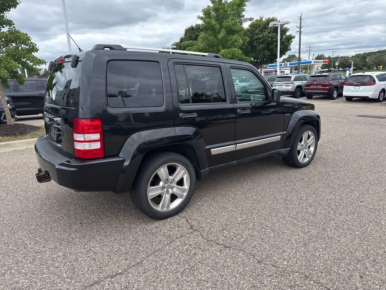 Thumbnail: 2012 Jeep Liberty - 15