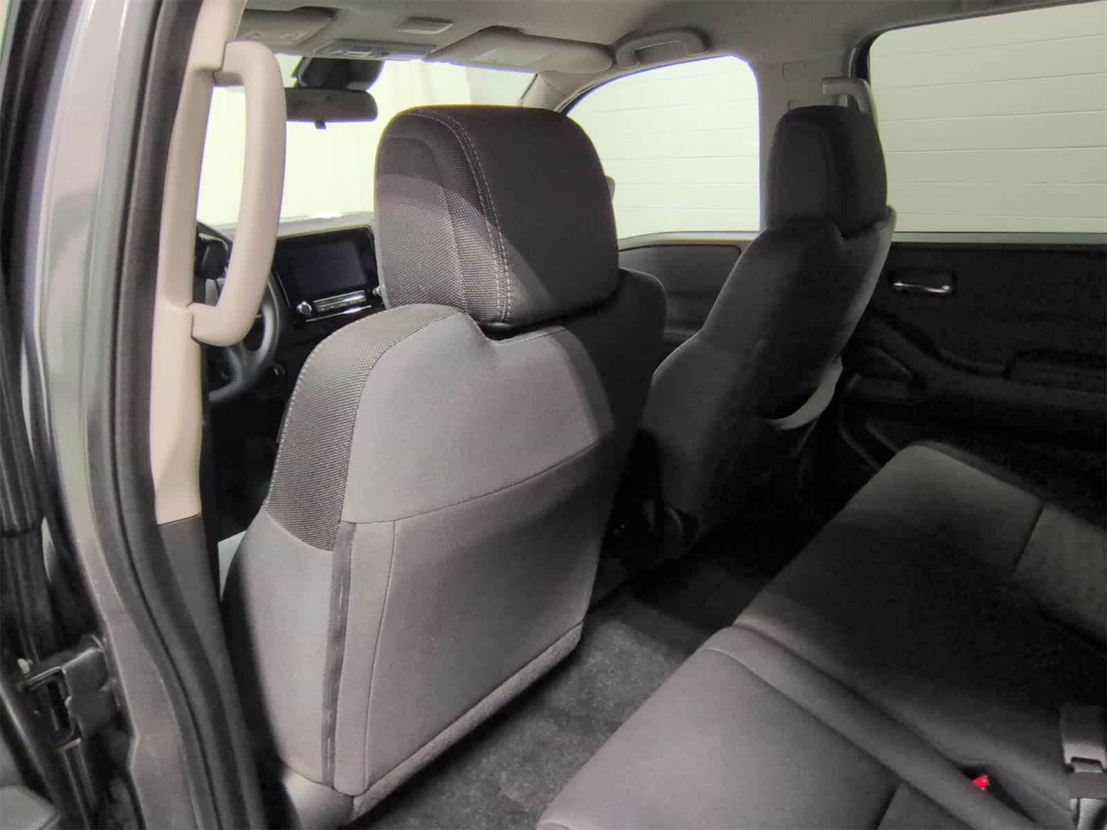 Thumbnail: 2024 Nissan Frontier - 18