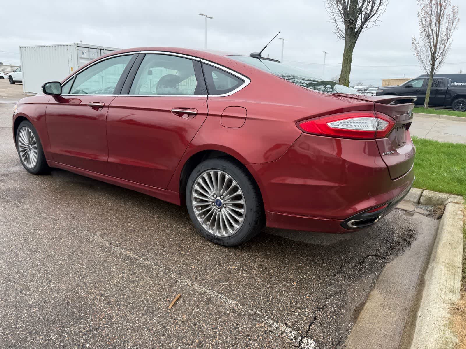 Thumbnail: 2014 Ford Fusion - 21