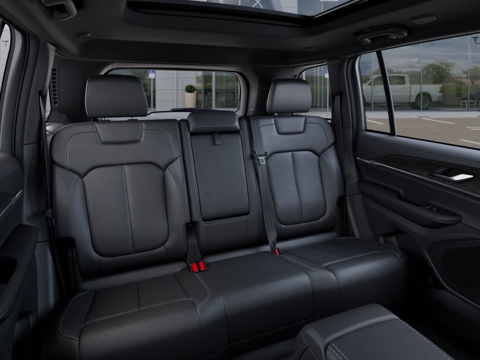 Thumbnail: 2025 Jeep Grand Cherokee - 15