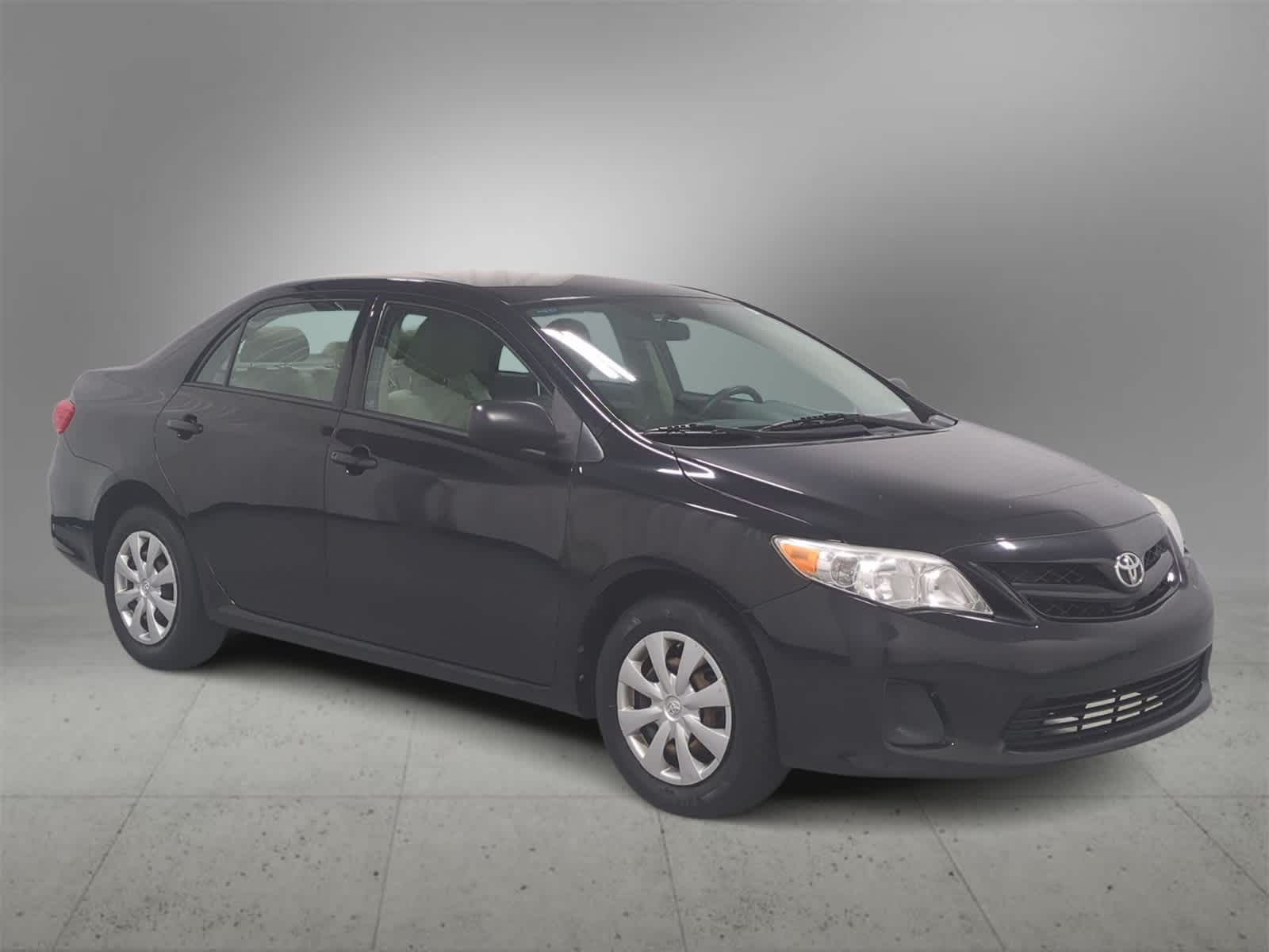 Thumbnail: 2011 Toyota Corolla - 2