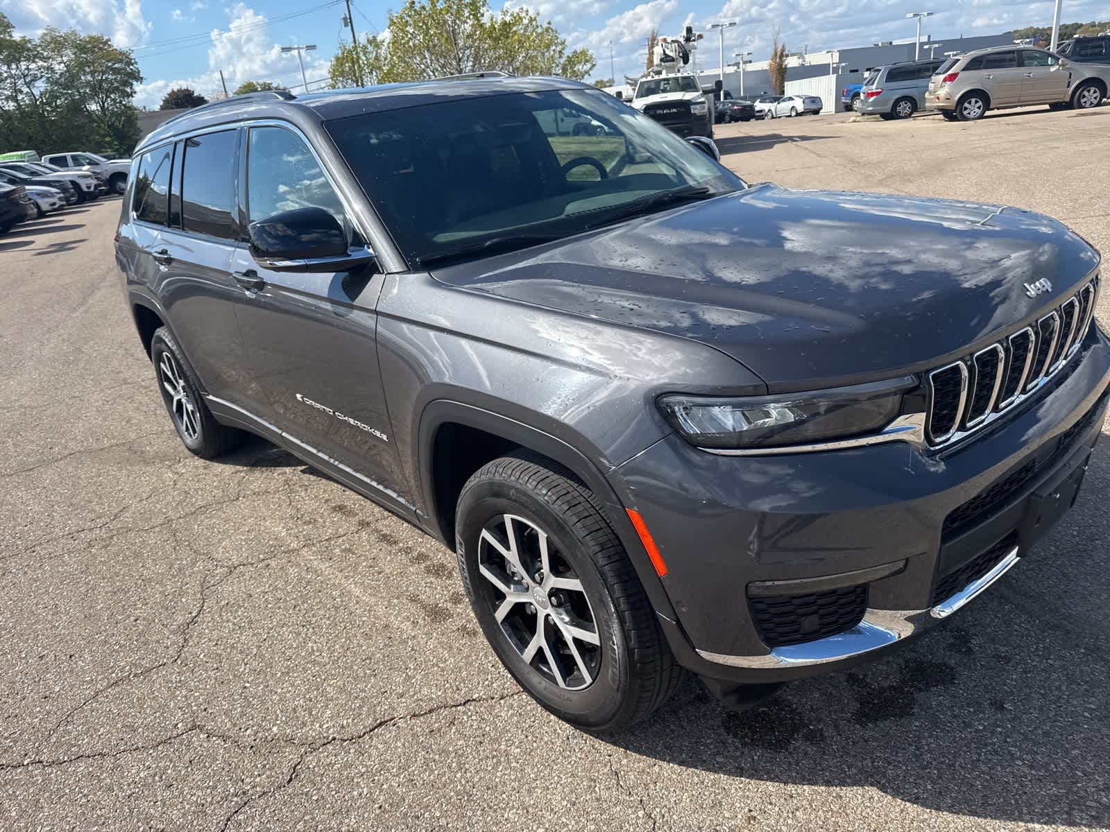 Thumbnail: 2024 Jeep Grand Cherokee L - 7