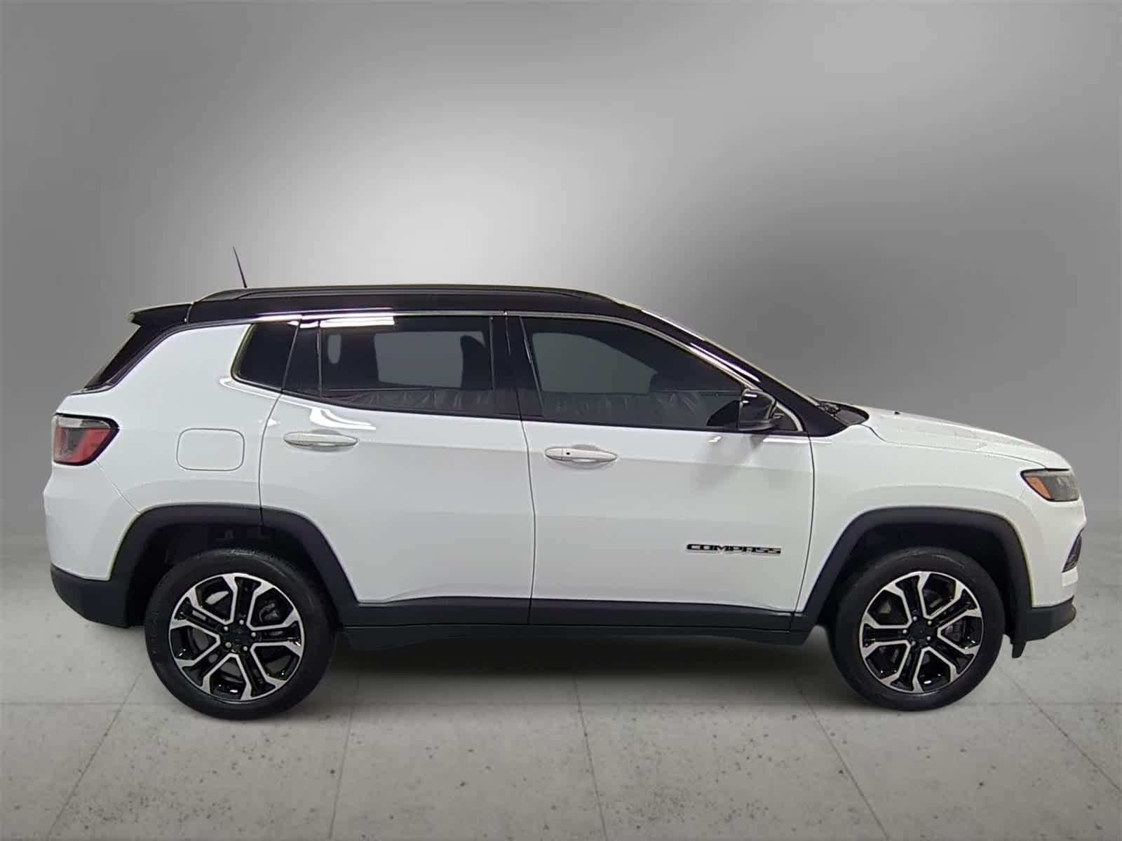 Thumbnail: 2024 Jeep Compass - 9