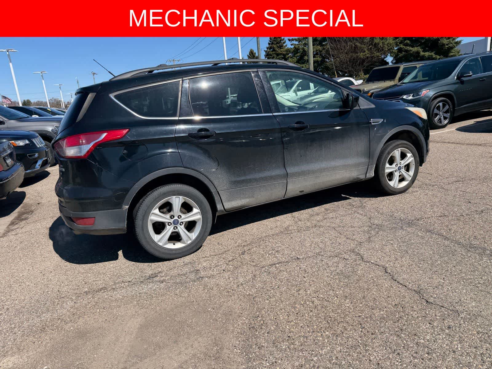 Thumbnail: 2016 Ford Escape - 17