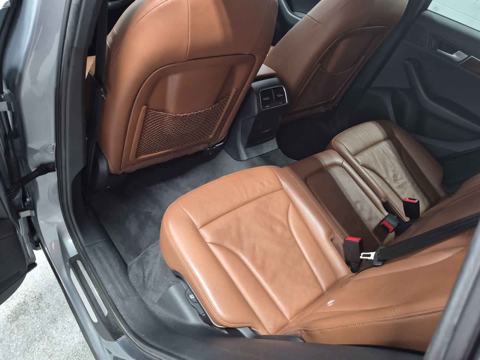 Thumbnail: 2011 Audi Q5 - 18