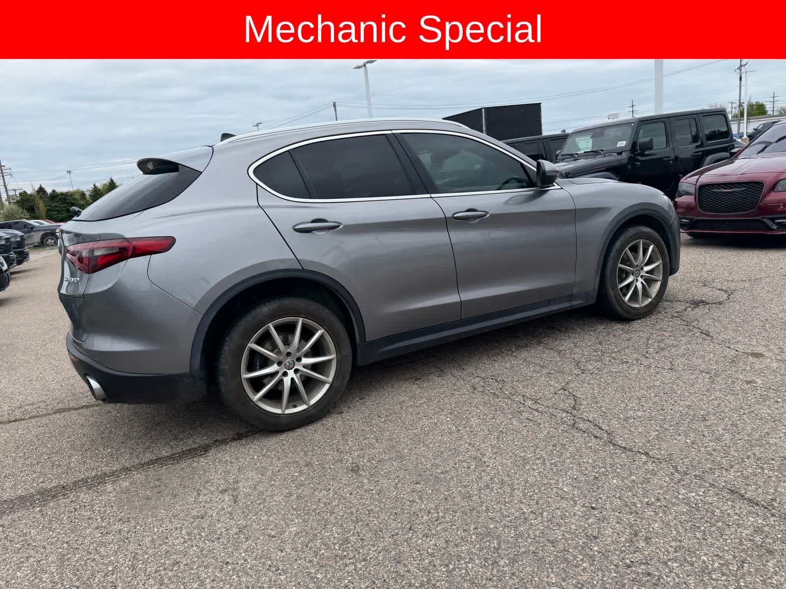 Thumbnail: 2018 Alfa Romeo Stelvio - 17