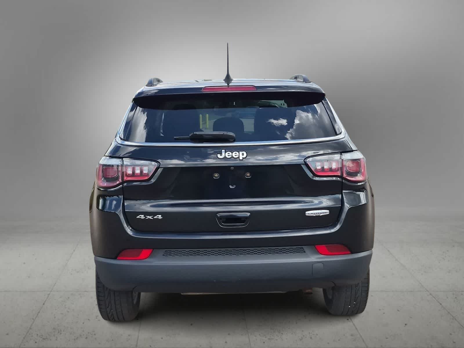 Thumbnail: 2018 Jeep Compass - 7