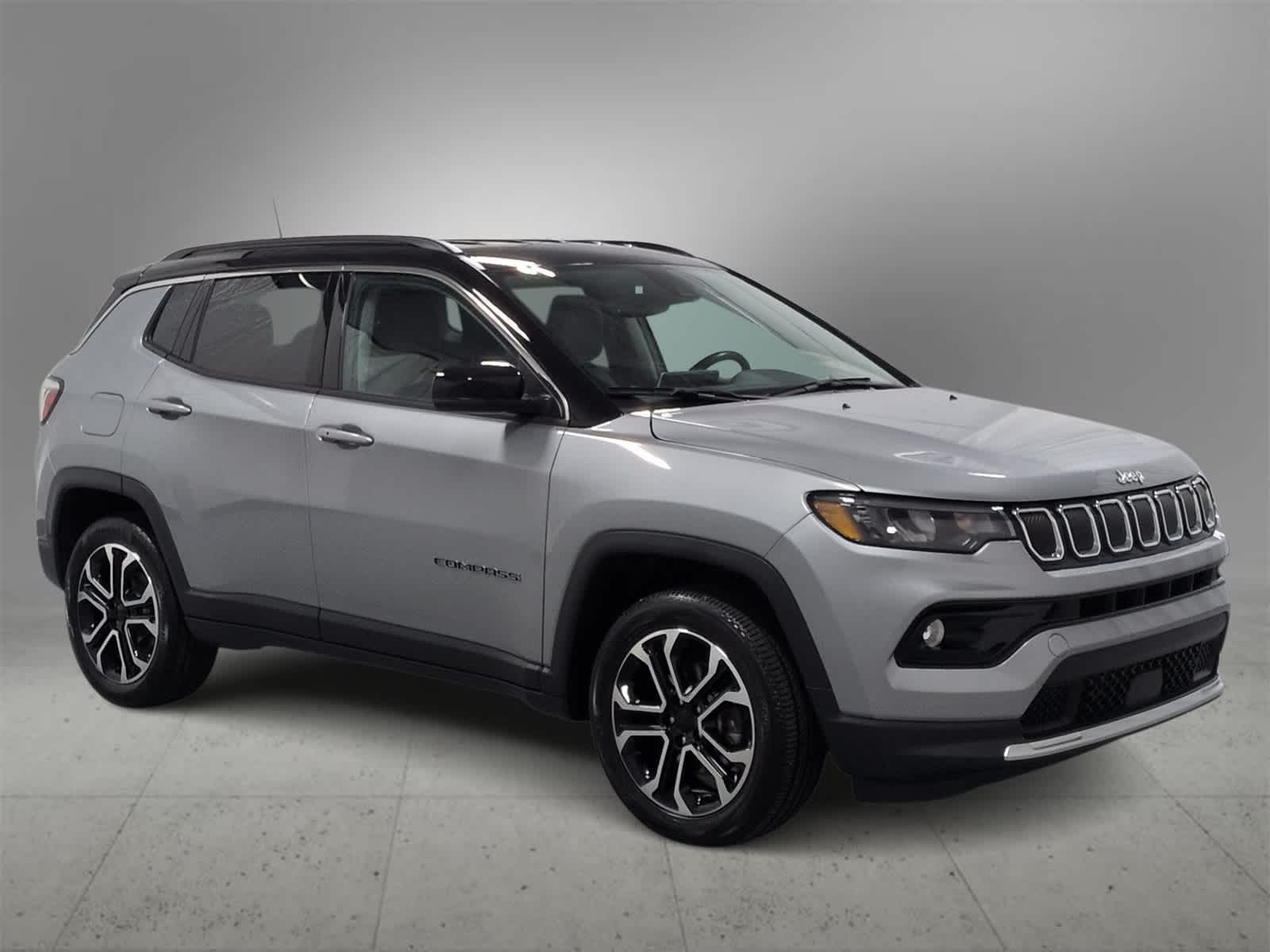 Thumbnail: 2022 Jeep Compass - 2