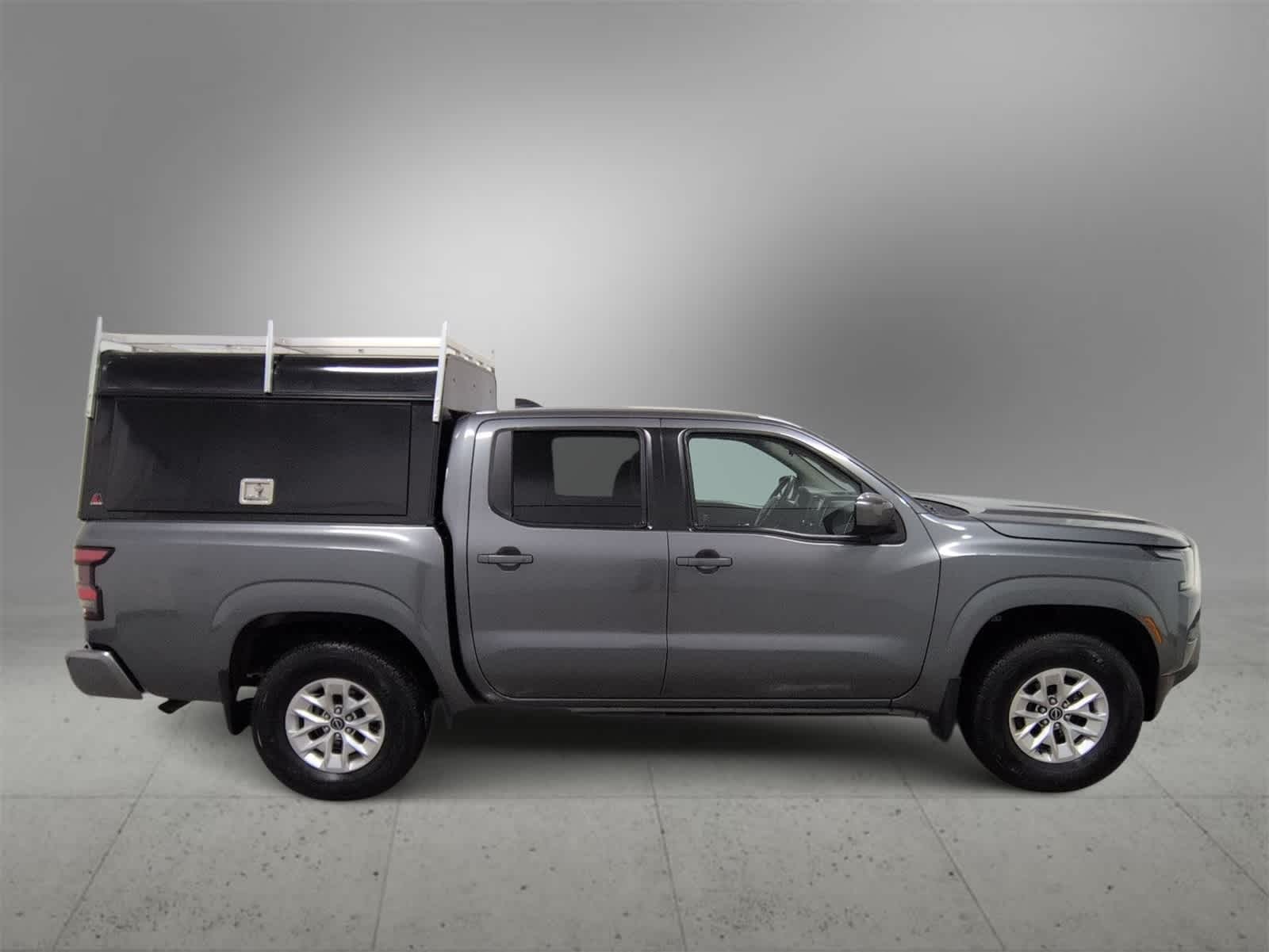 Thumbnail: 2024 Nissan Frontier - 9