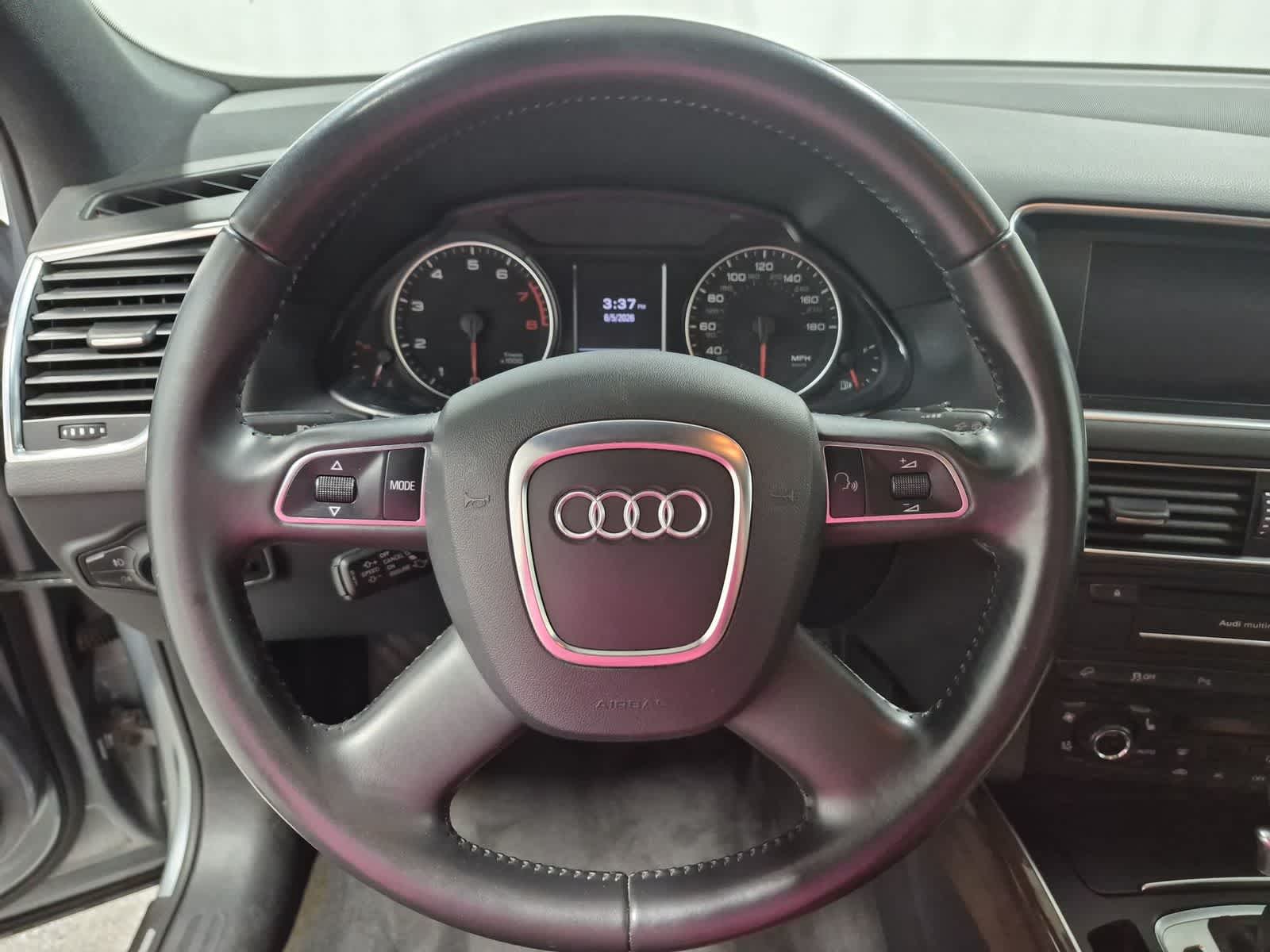 Thumbnail: 2011 Audi Q5 - 24