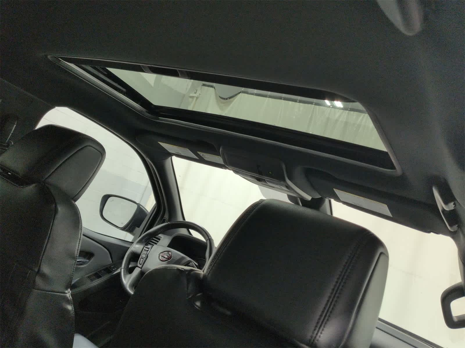 Thumbnail: 2022 Nissan Frontier - 23