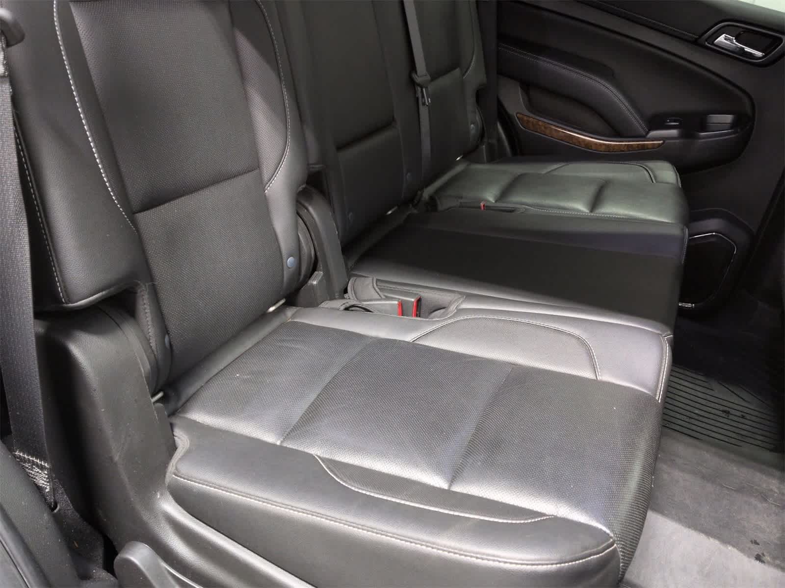 Thumbnail: 2020 Chevrolet Tahoe - 22