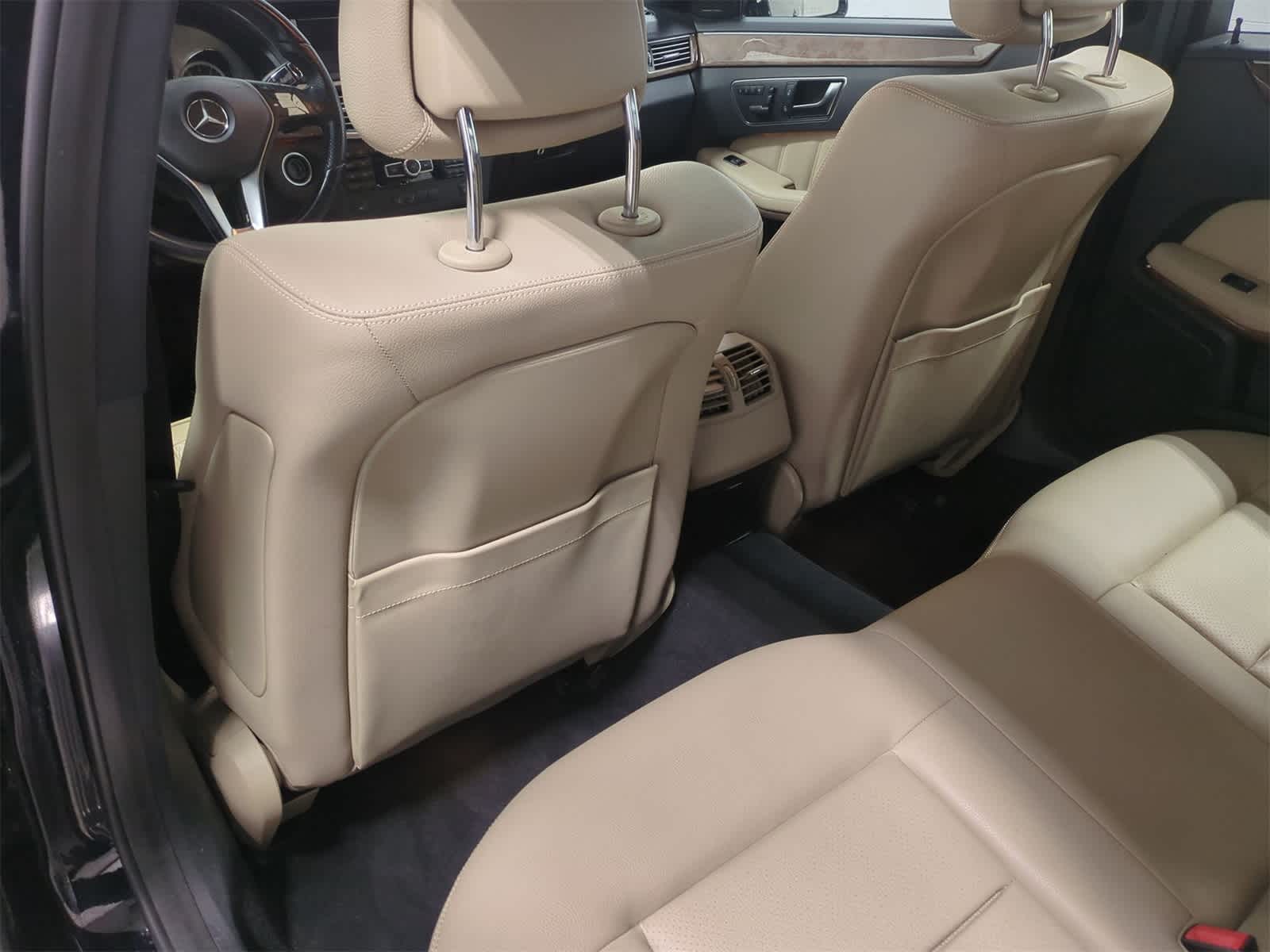 Thumbnail: 2013 Mercedes-Benz E-Class - 18