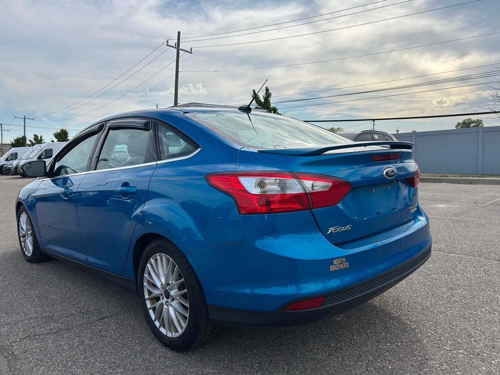Thumbnail: 2014 Ford Focus - 25