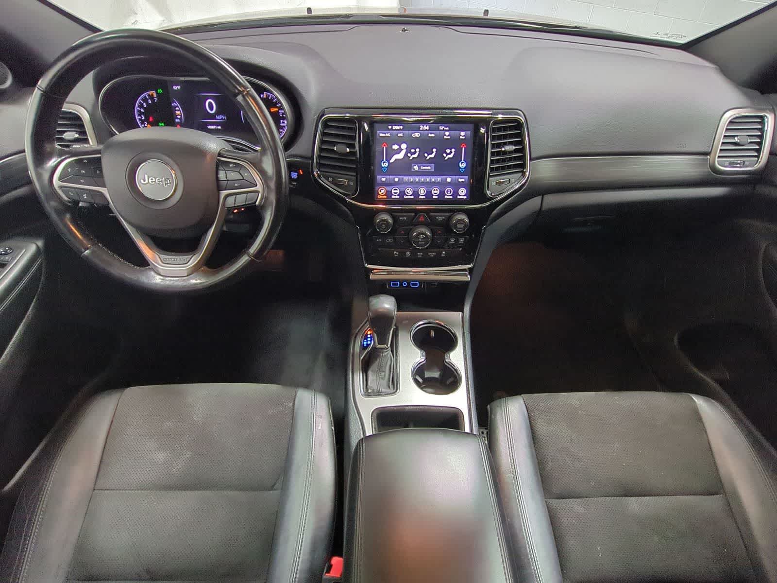 Thumbnail: 2020 Jeep Grand Cherokee - 16