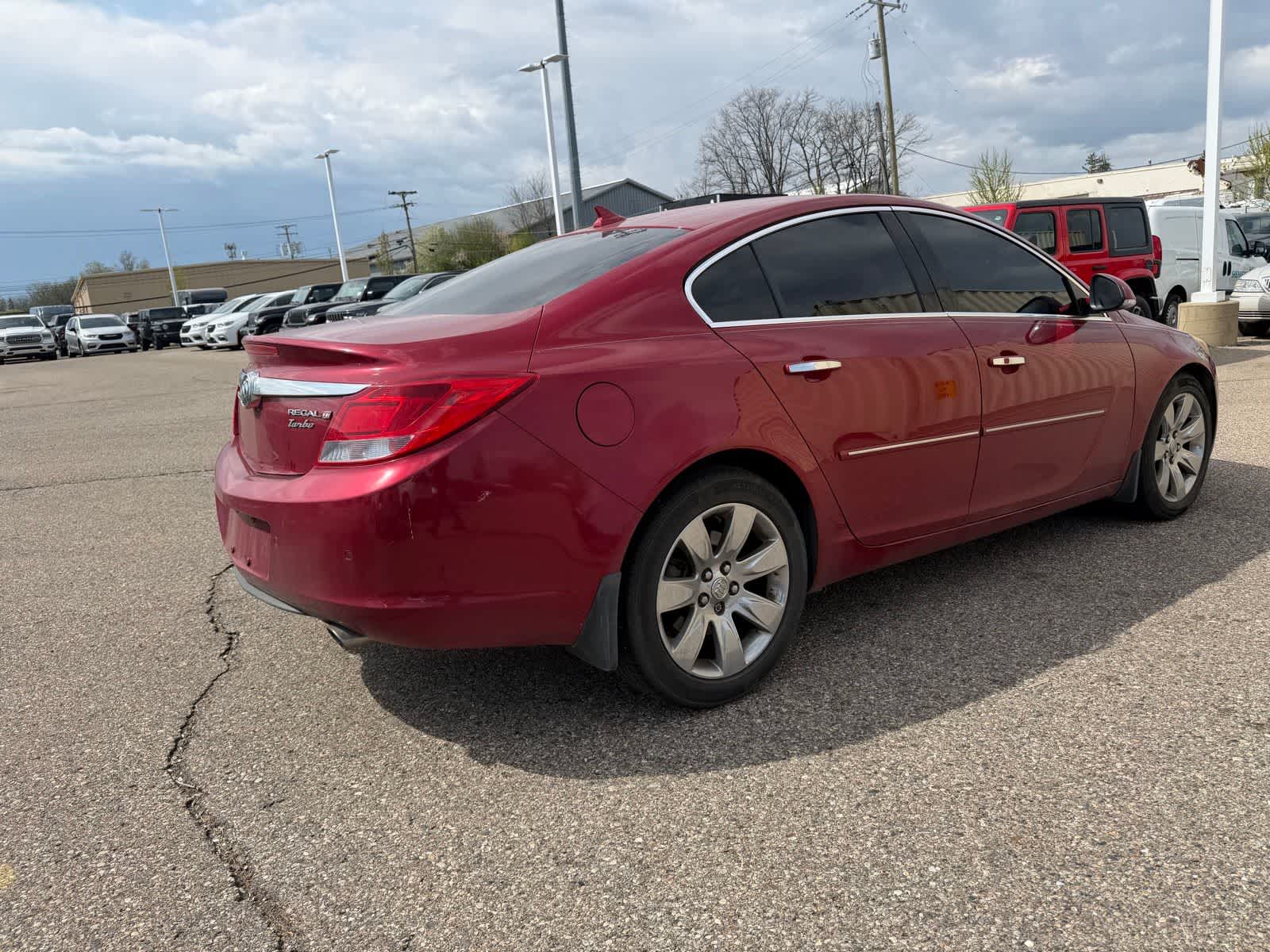 Thumbnail: 2012 Buick Regal - 16