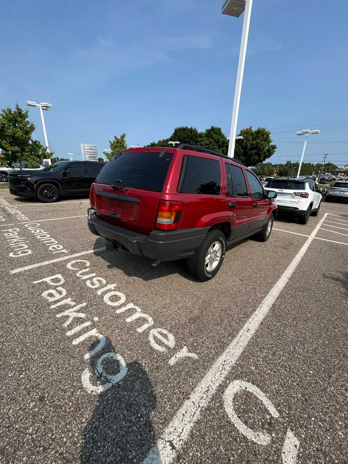Thumbnail: 2004 Jeep Grand Cherokee - 18