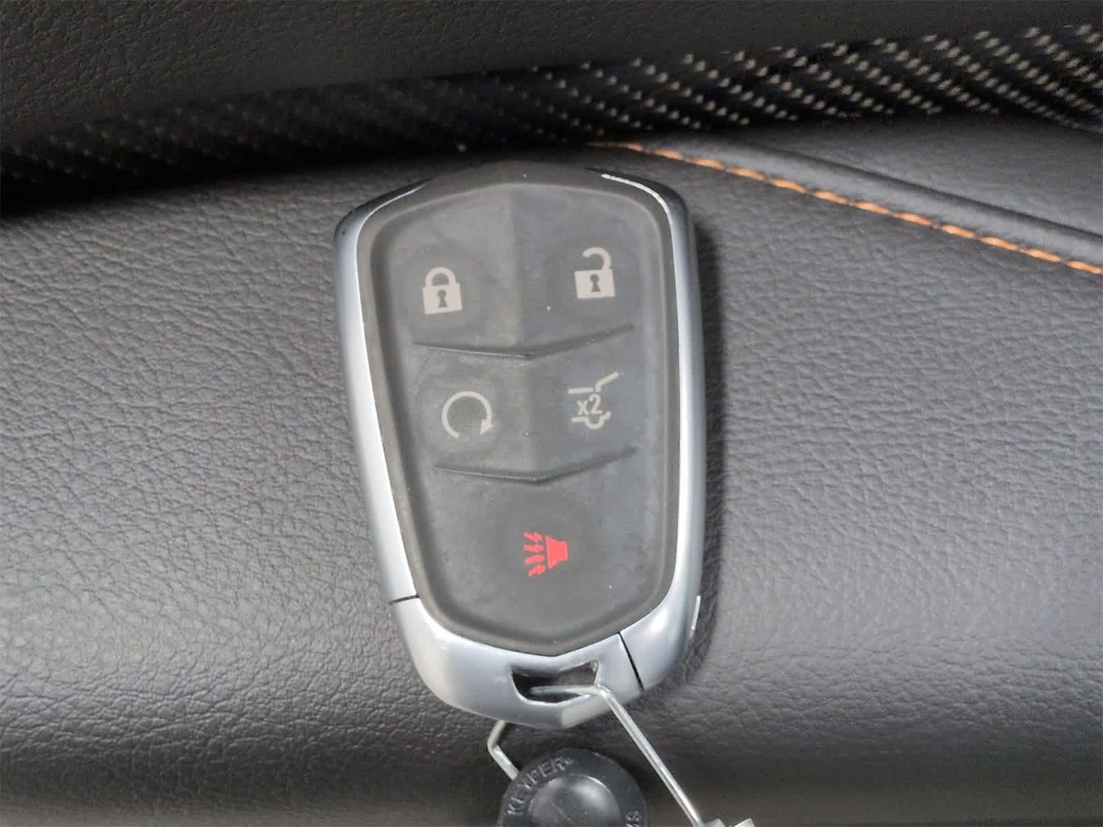 Thumbnail: 2022 Cadillac XT4 - 34