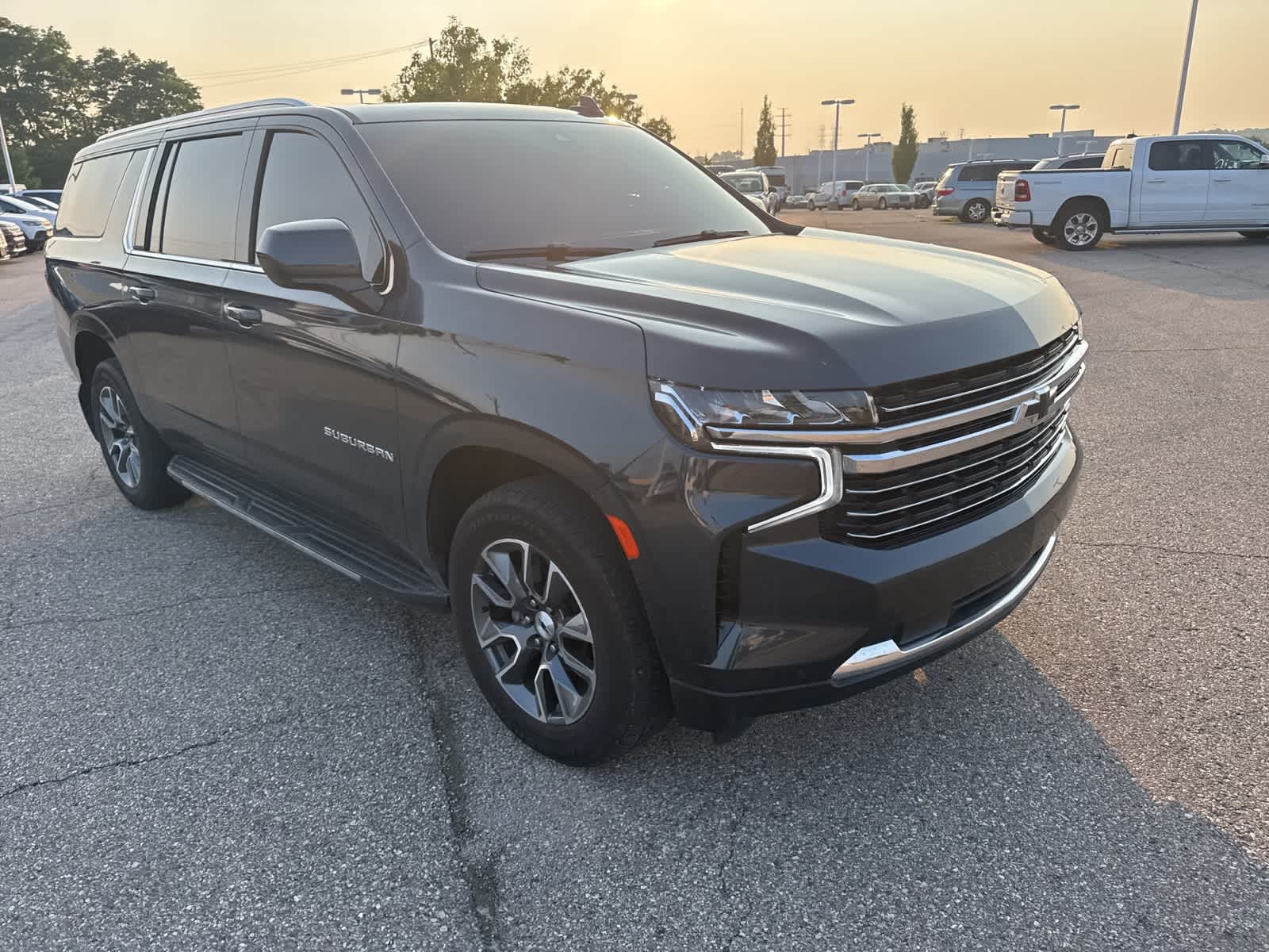 Thumbnail: 2022 Chevrolet Suburban - 8