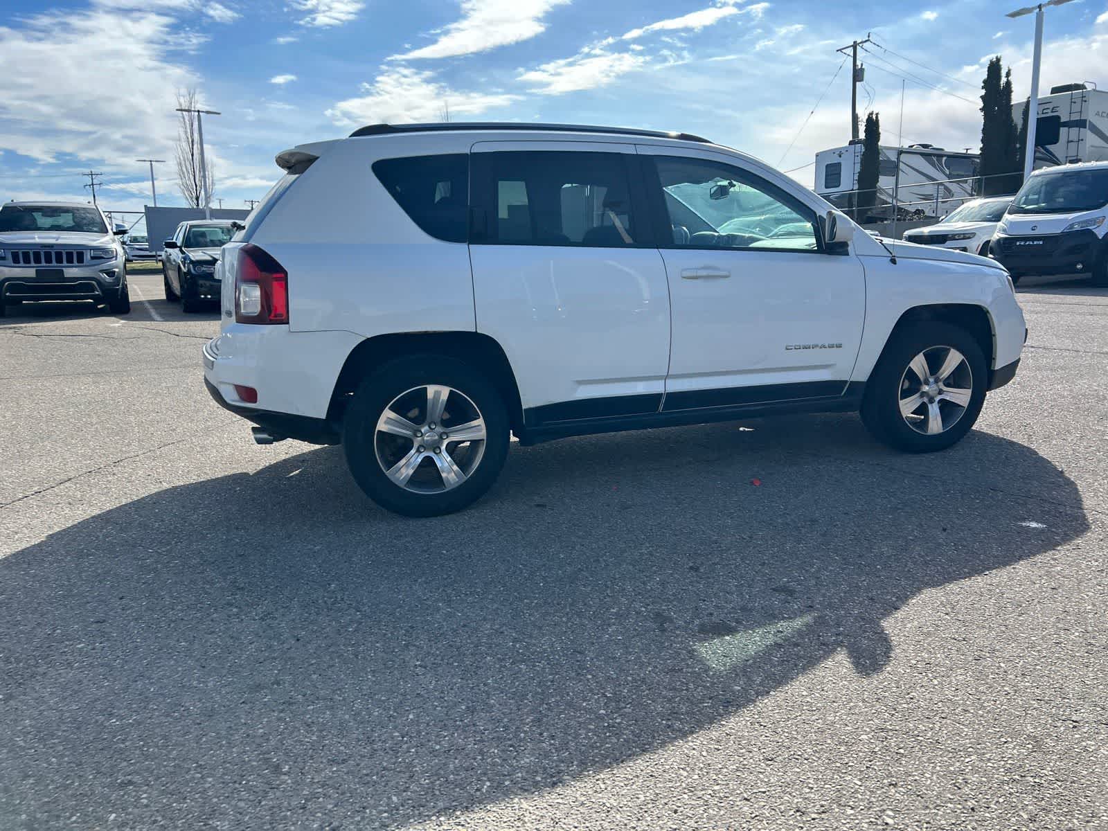 Thumbnail: 2017 Jeep Compass - 18