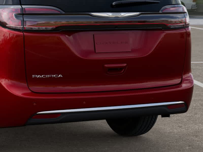 Thumbnail: 2026 Chrysler Pacifica - 13