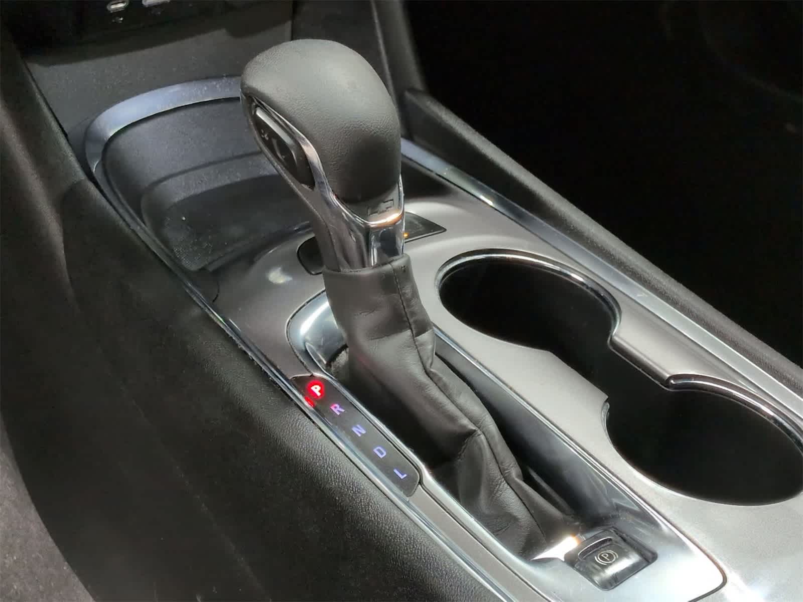 Thumbnail: 2023 Chevrolet Malibu - 32