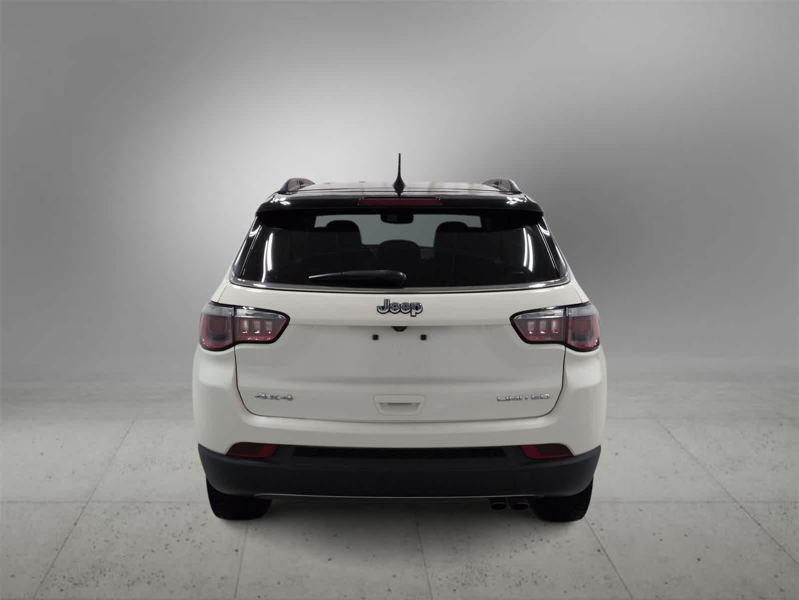 Thumbnail: 2018 Jeep Compass - 7