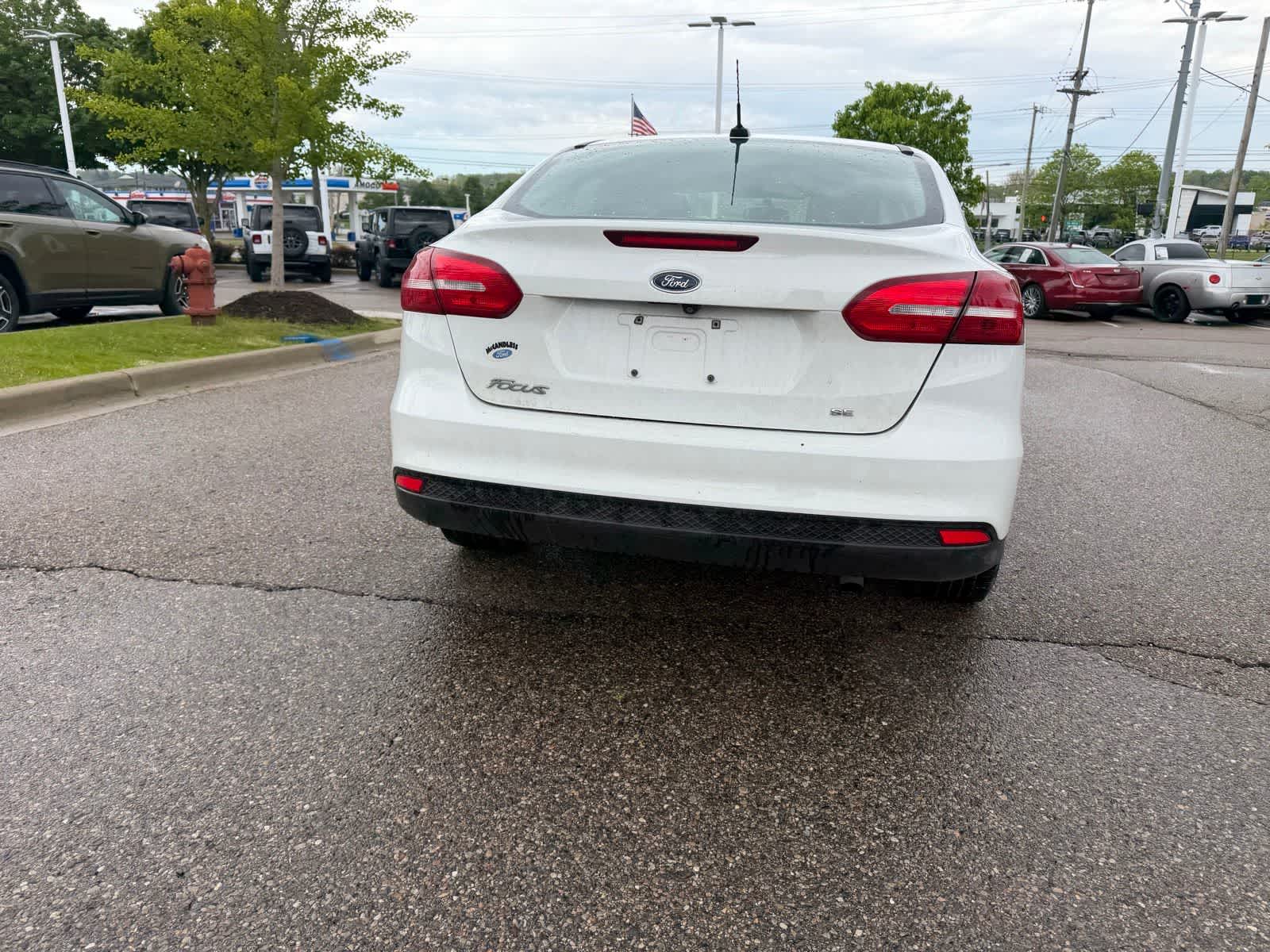 Thumbnail: 2018 Ford Focus - 17
