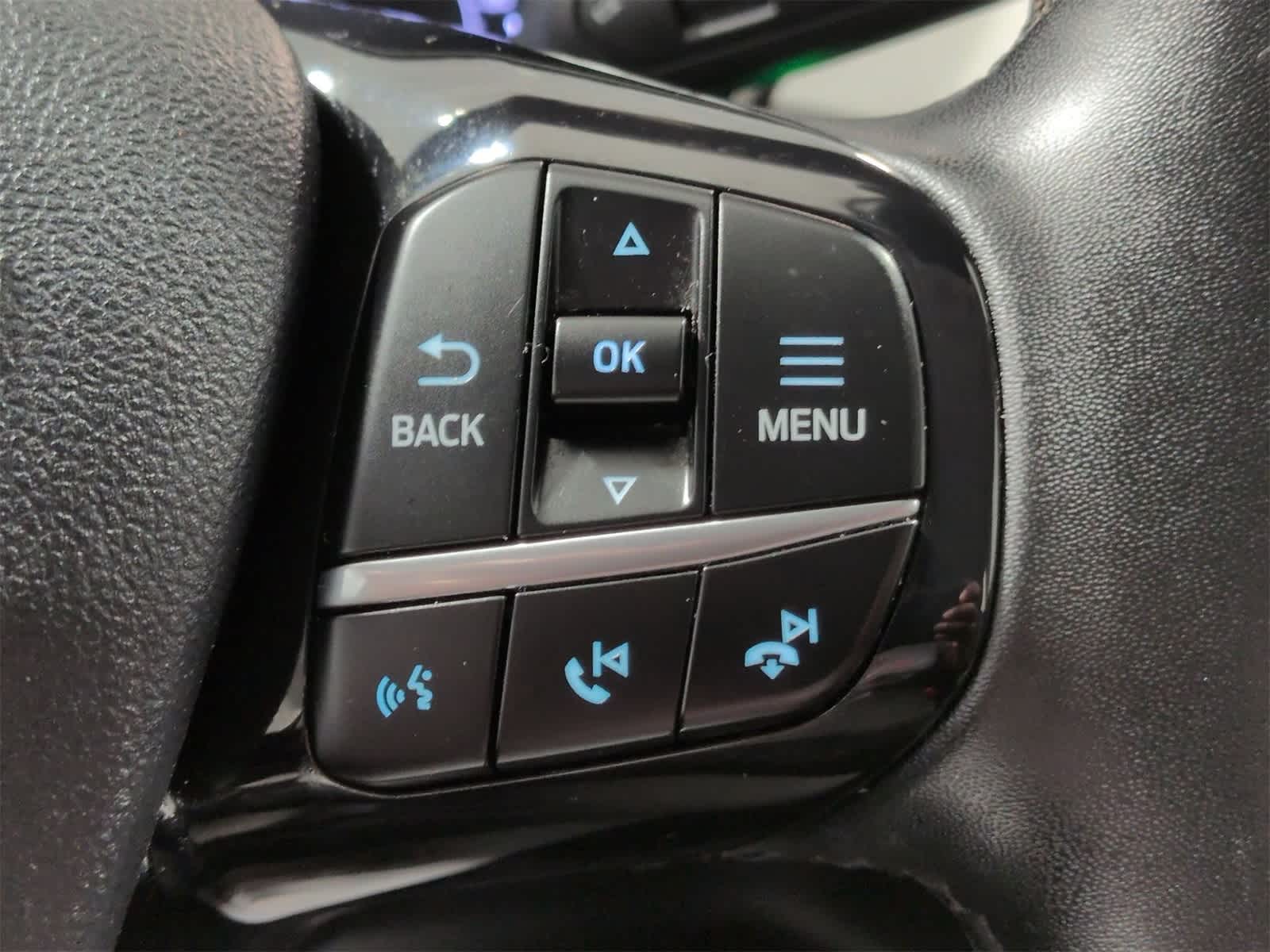 Thumbnail: 2021 Ford Escape - 24