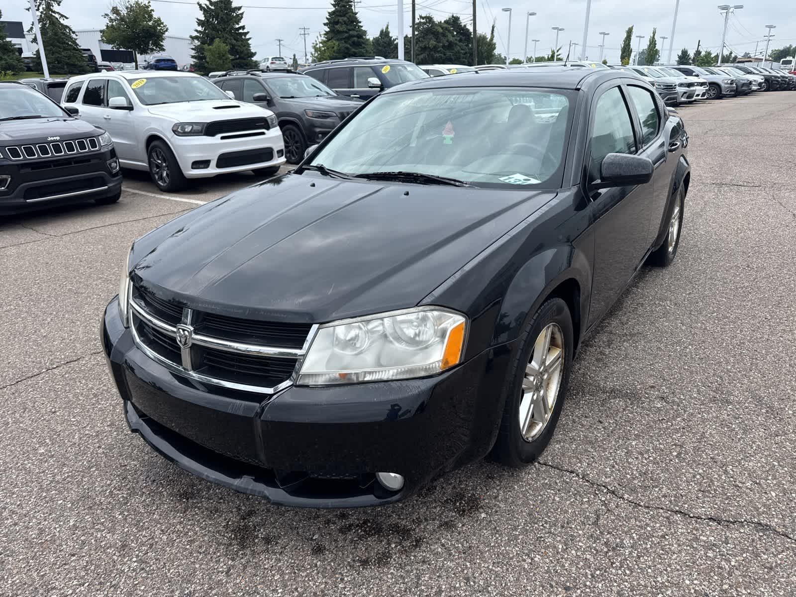 Thumbnail: 2010 Dodge Avenger - 1