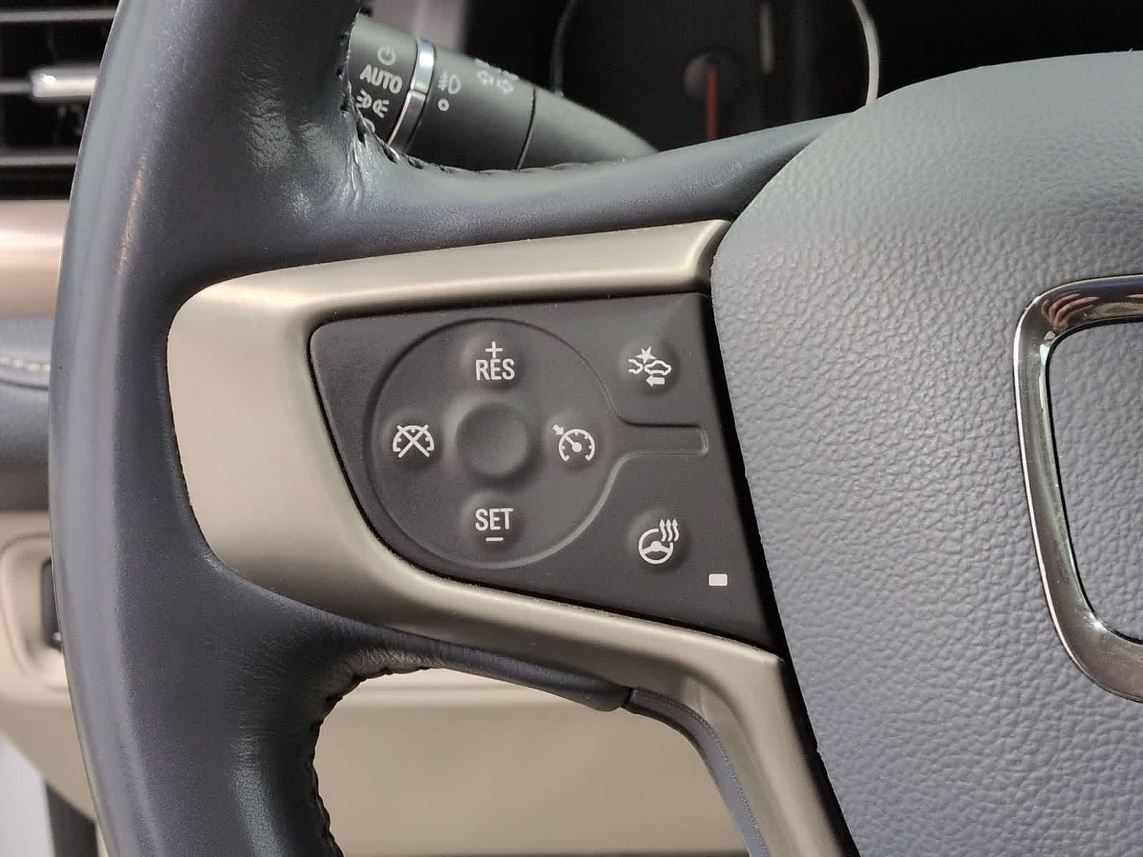 Thumbnail: 2021 GMC Acadia - 24