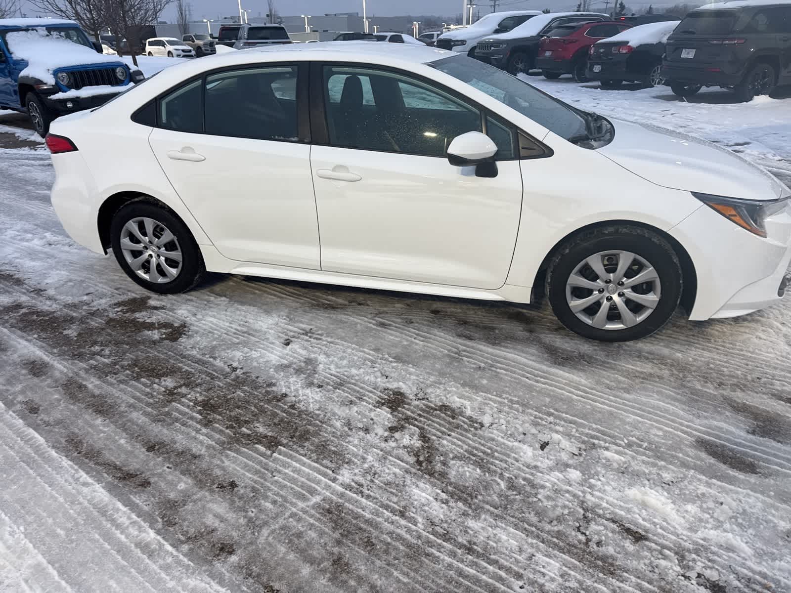 Thumbnail: 2025 Toyota Corolla - 9