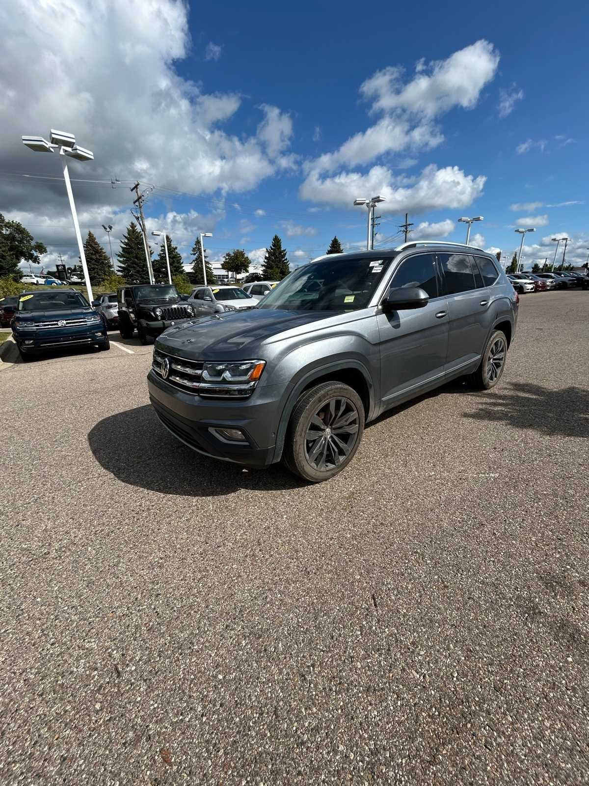 Thumbnail: 2019 Volkswagen Atlas - 1