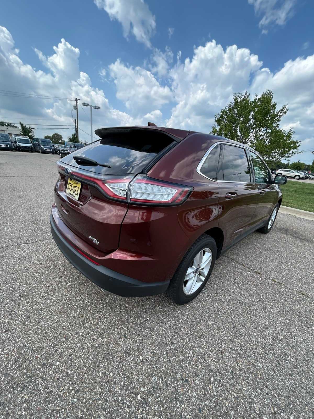 Thumbnail: 2015 Ford Edge - 19