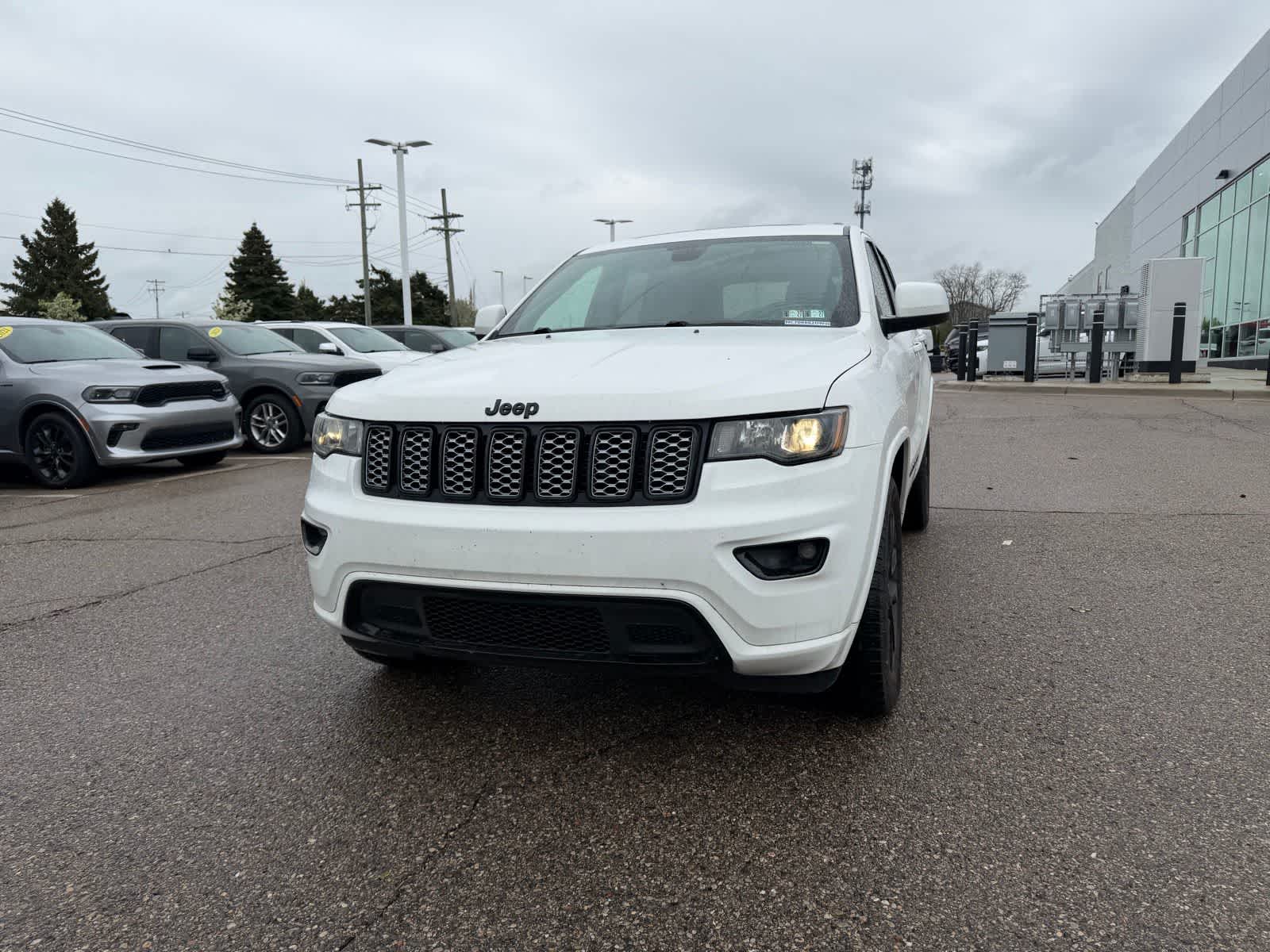 Thumbnail: 2021 Jeep Grand Cherokee - 4