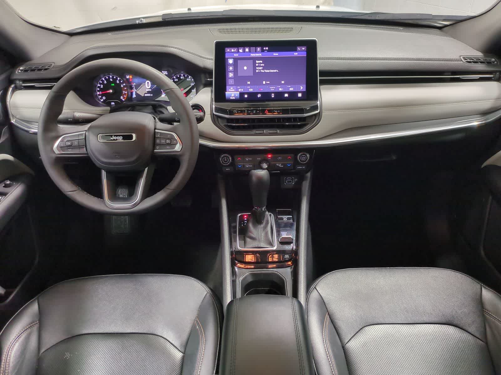 Thumbnail: 2023 Jeep Compass - 15