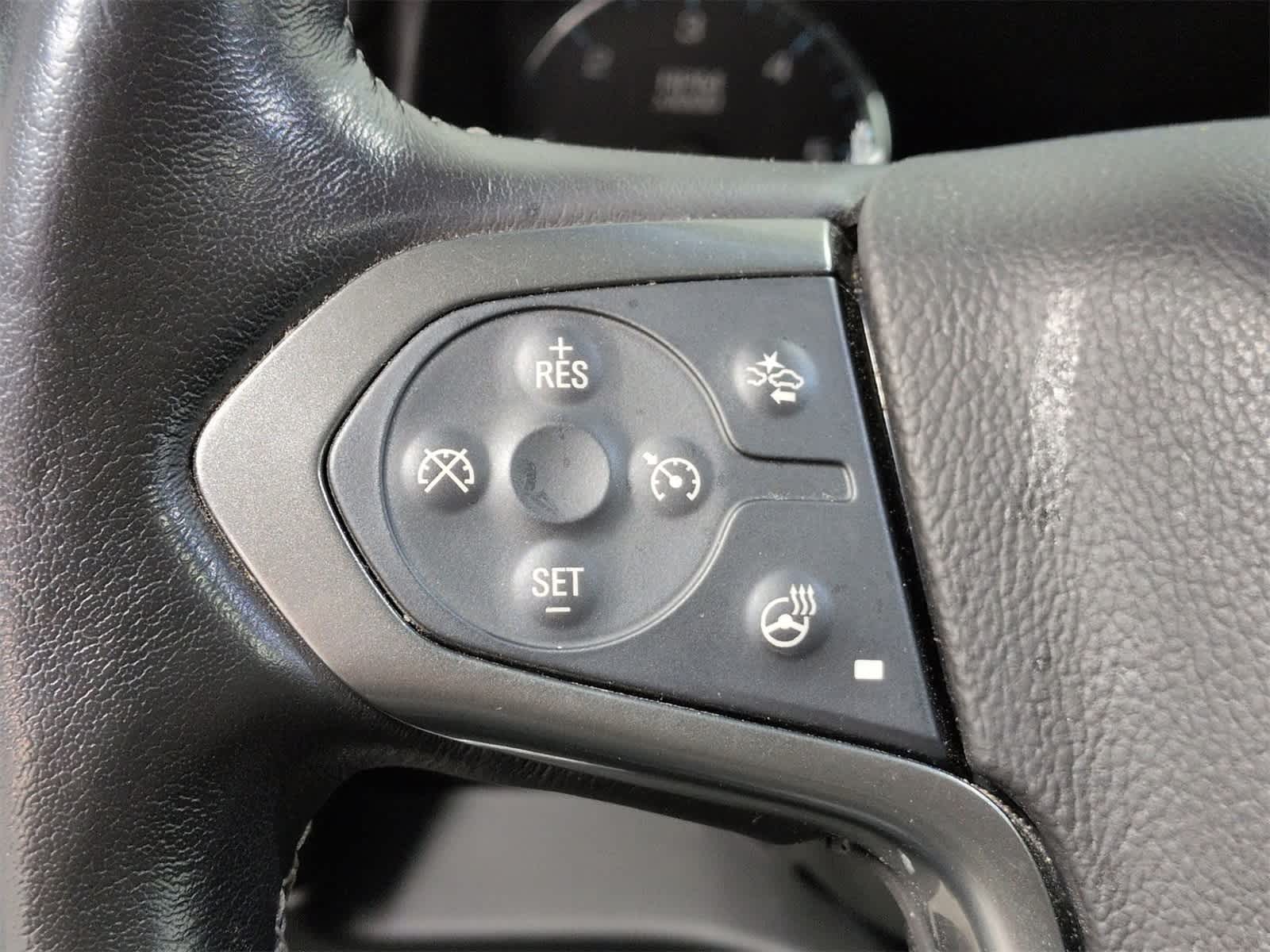 Thumbnail: 2020 Chevrolet Tahoe - 26