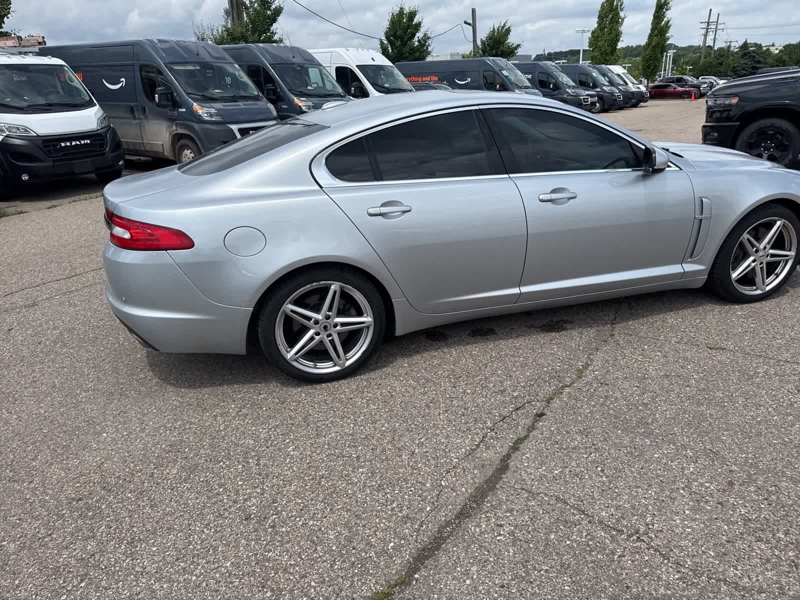 Thumbnail: 2011 Jaguar XF - 12