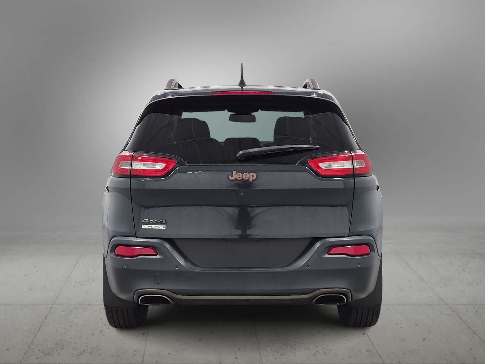 Thumbnail: 2017 Jeep Cherokee - 7