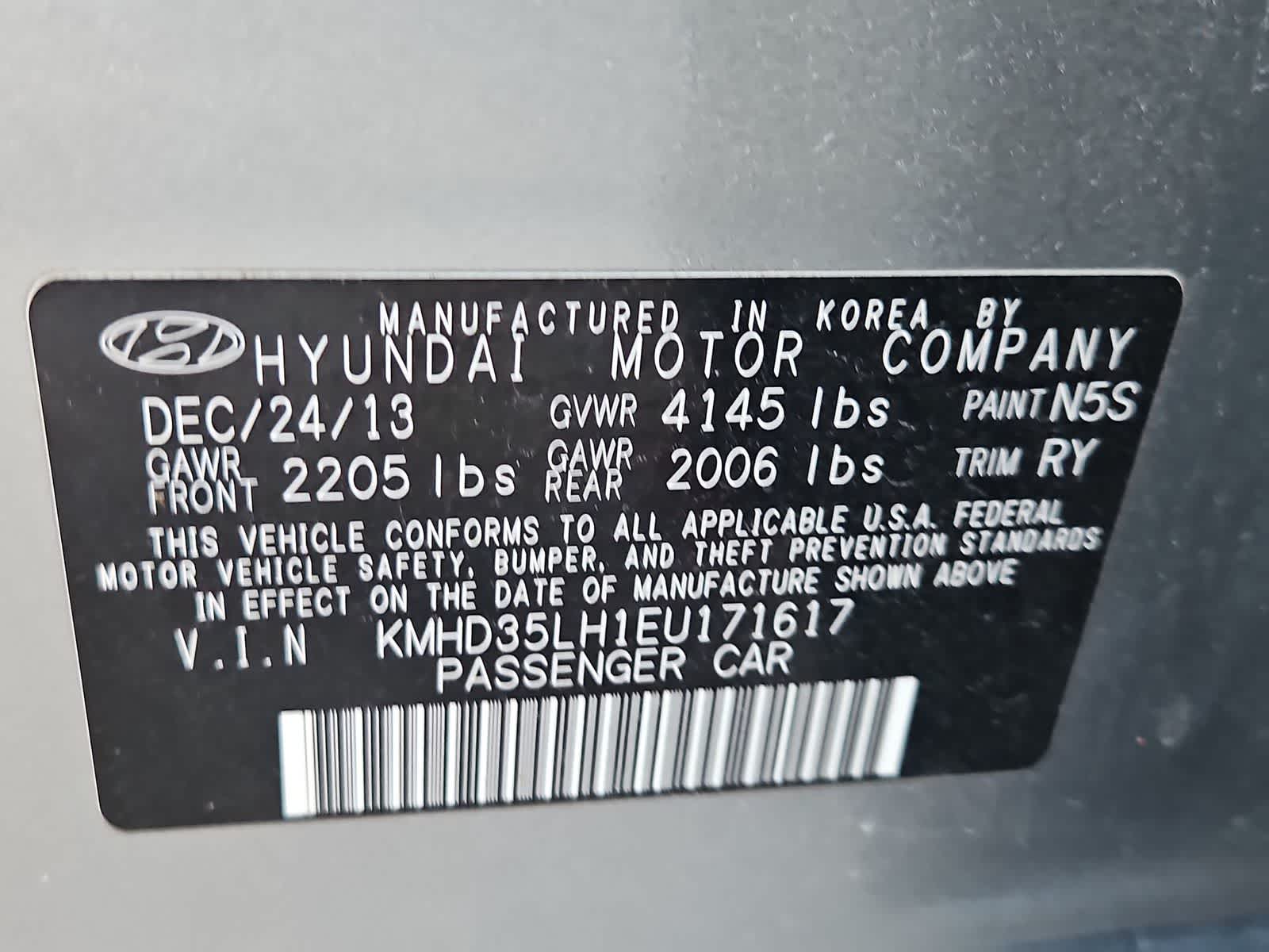 Thumbnail: 2014 Hyundai Elantra - 32