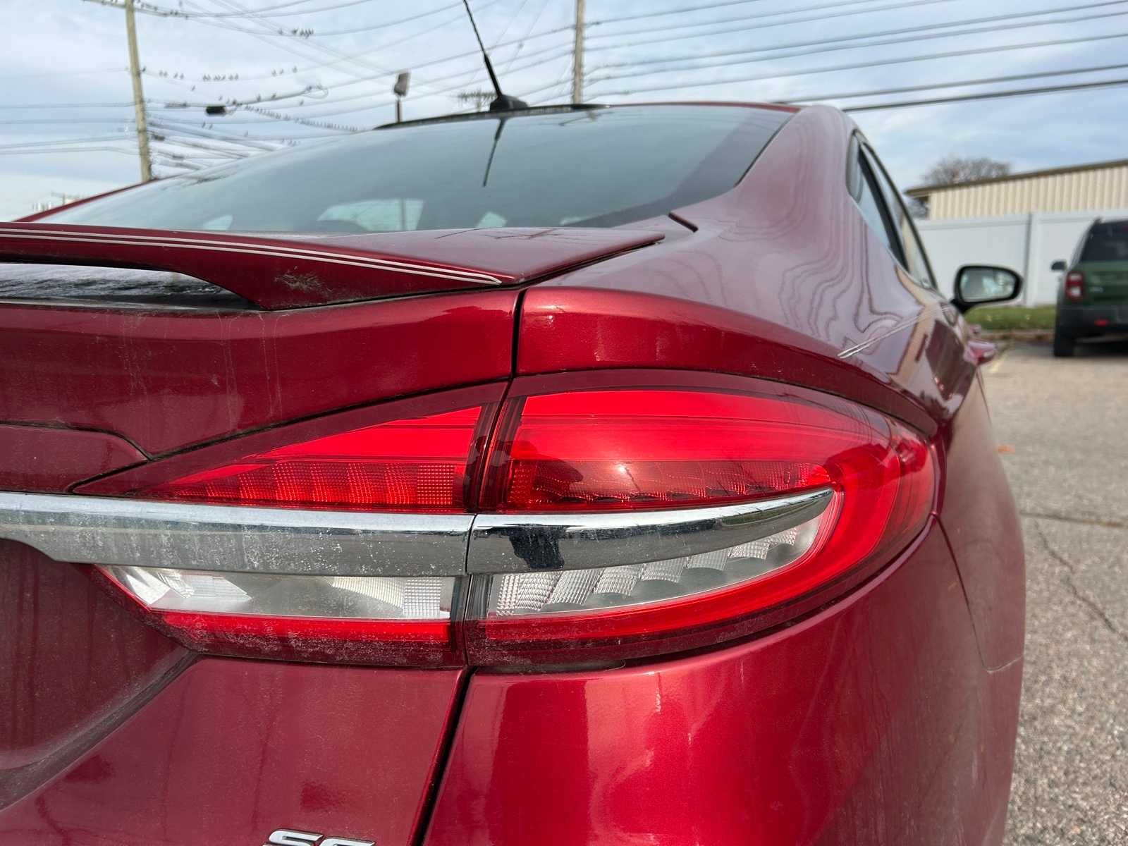 Thumbnail: 2018 Ford Fusion - 28