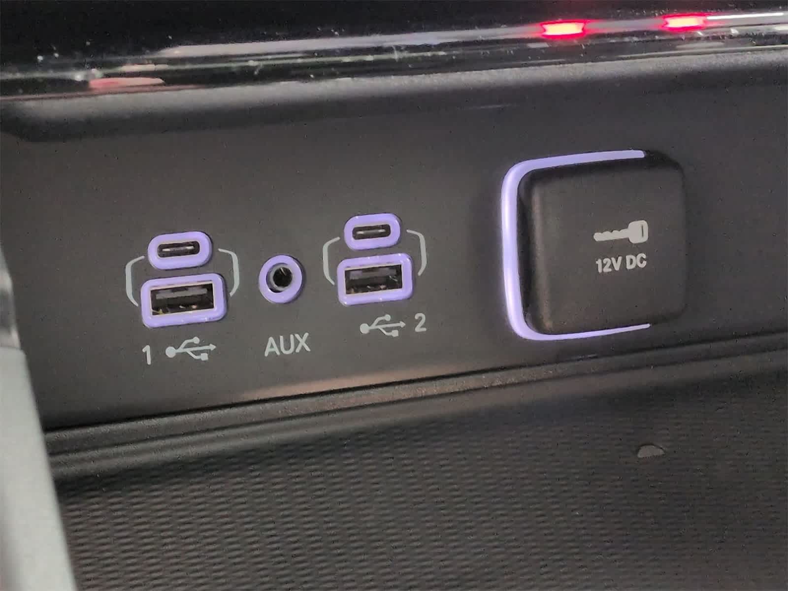 Thumbnail: 2025 Jeep Grand Cherokee - 32